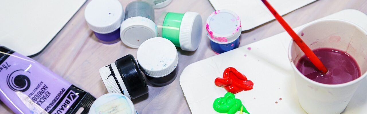 Art Supplies Banner